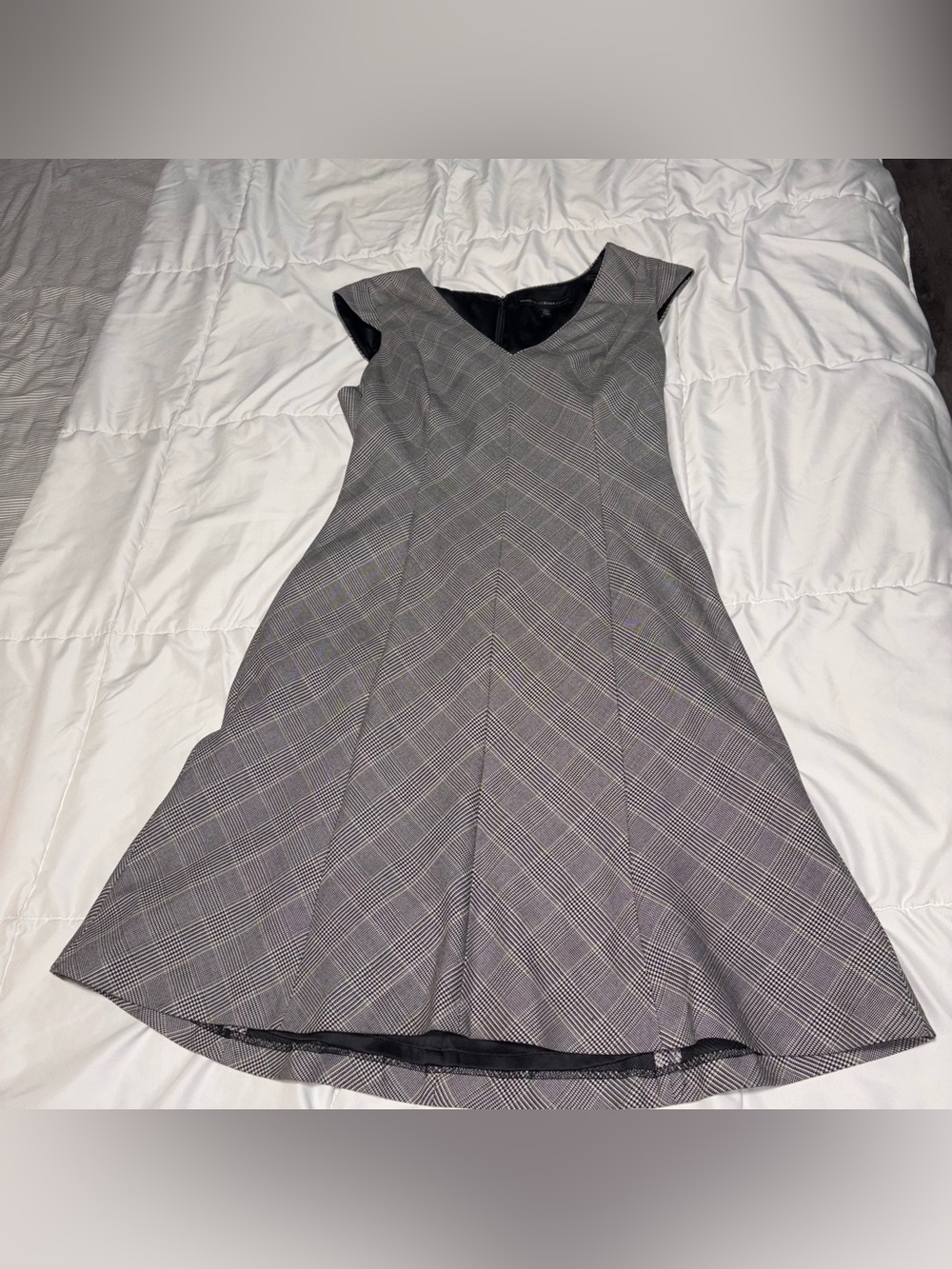 White House Black Market Emilya Plaid Cap Sleeve Dress Office Workwear Size 8 - Picture 3 of 10